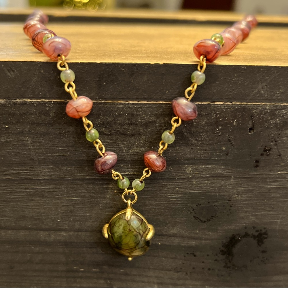 Liz Claiborne Beaded Necklace in Green & Purple